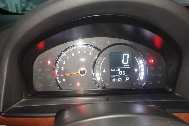 Used Roewe 350 2013 350C 1.5L Automatic Xunyue Edition Instrument Cluster