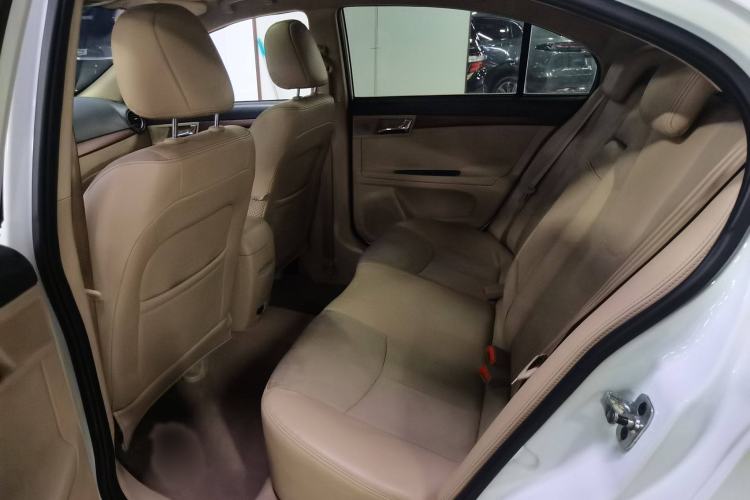 Used Roewe 350 2013 350C 1.5L Automatic Xunyue Edition Interior 1