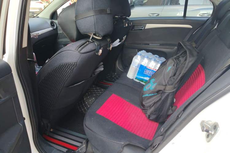 Used Roewe 350 2013 350S 1.5L Automatic Xunda Edition Left Rear Seat