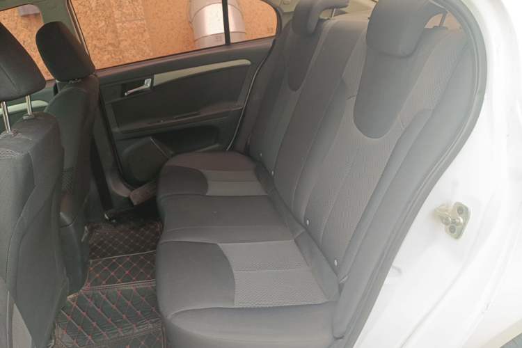 Used Roewe 350 2013 350S 1.5L Manual Xunchi Edition Left Rear Seat