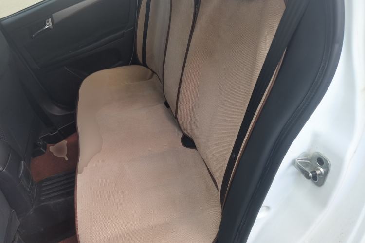 Used Roewe 350 2013 350S 1.5L Manual Xunchi Edition Left Rear Seat