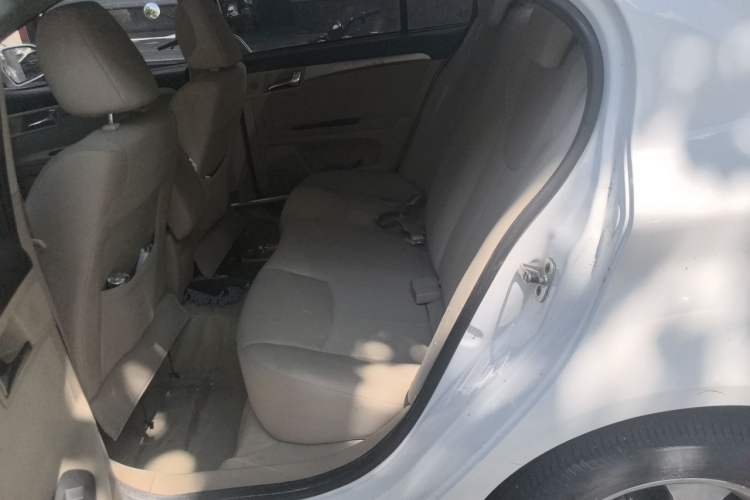 Used Roewe 350 2013 350S 1.5L Manual Xunchi Edition Left Rear Seat