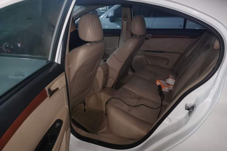 Used Roewe 350 2013 350C 1.5L Automatic Xunyue Edition Left Rear Seat