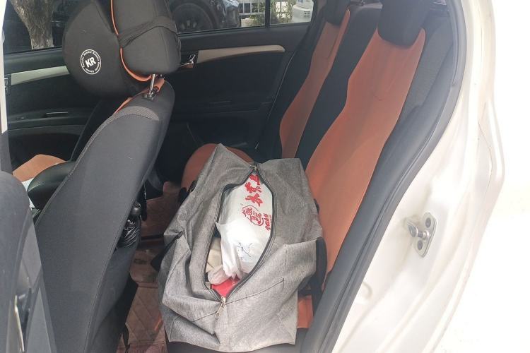Used Roewe 350 2013 350S 1.5L Automatic Xunda Edition Left Rear Seat