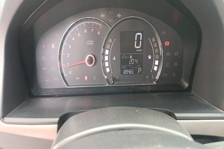 Used Roewe 350 2013 350S 1.5L Automatic Xunda Edition Odometer Close Up