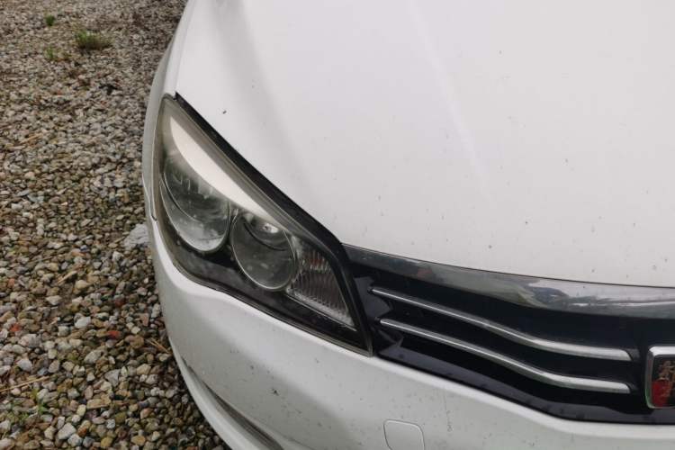 Used Roewe 350 2013 350C 1.5L Automatic Xunyue Edition Right Front Headlight