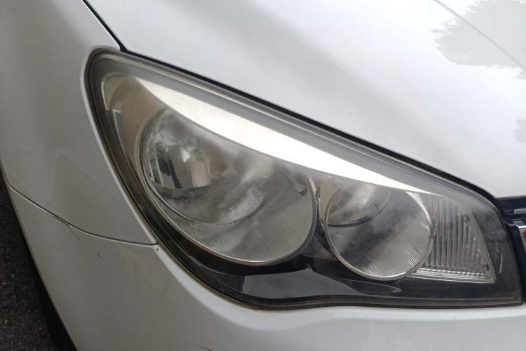 Used Roewe 350 2013 350S 1.5L Manual Xunchi Edition Right Front Headlight