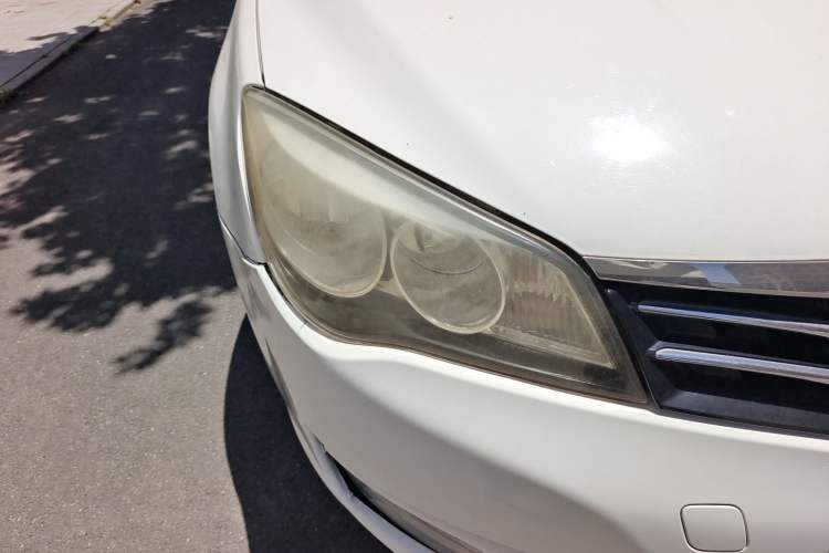 Used Roewe 350 2013 350S 1.5L Manual Xunchi Edition Right Front Headlight