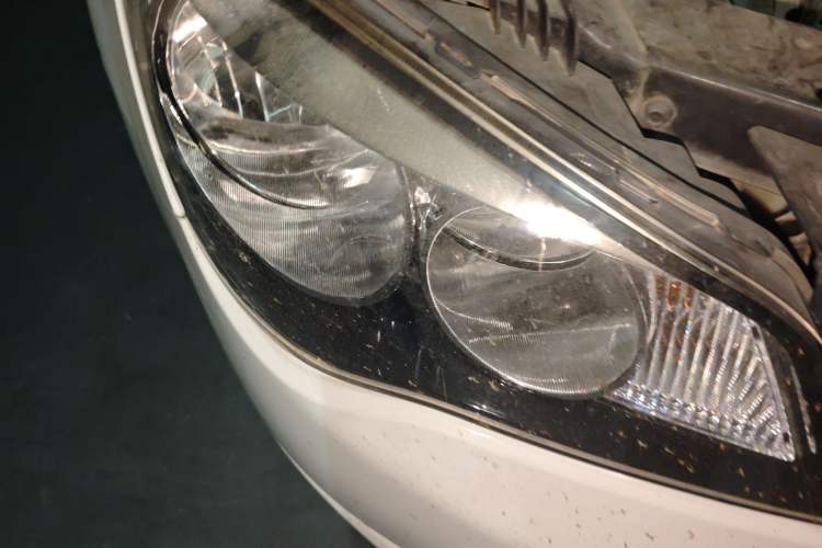 Used Roewe 350 2013 350S 1.5L Automatic Xunda Edition Right Front Headlight