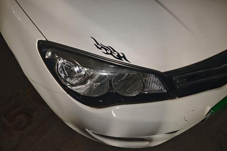 Used Roewe 350 2013 350S 1.5L Manual Xunchi Edition Right Front Headlight