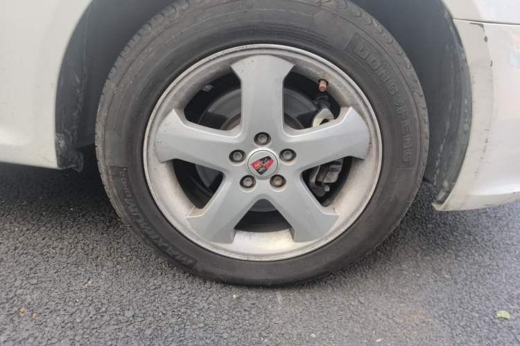 Used Roewe 350 2013 350S 1.5L Manual Xunchi Edition Right Front Wheel Hub