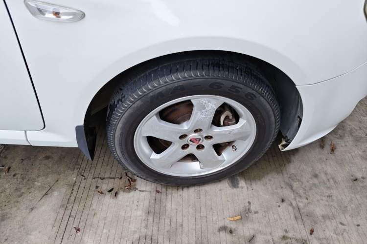 Used Roewe 350 2013 350S 1.5L Manual Xunchi Edition Right Front Wheel Hub
