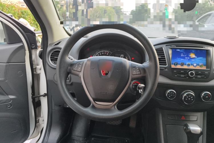 Used Roewe 350 2013 350S 1.5L Automatic Xunda Edition Steering Wheel