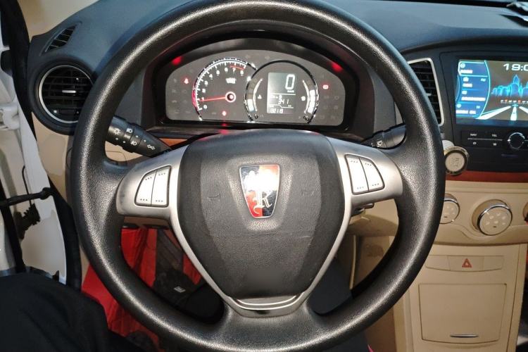Used Roewe 350 2013 350C 1.5L Manual Swift Edition Steering Wheel