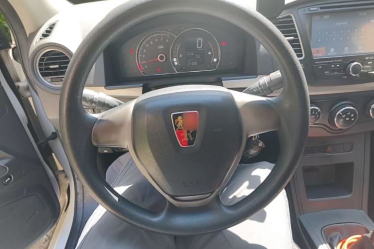 Used Roewe 350 2013 350S 1.5L Manual Xunchi Edition Steering Wheel