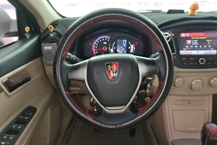 Used Roewe 350 2013 350S 1.5L Automatic Xunda Edition Steering Wheel