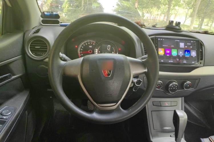 Used Roewe 350 2013 350S 1.5L Automatic Xunda Edition Steering Wheel