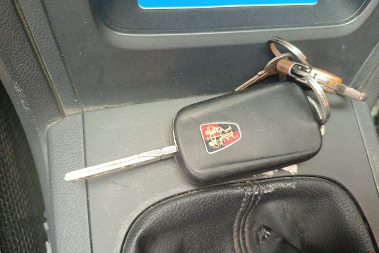Used Roewe 350 2013 350S 1.5L Manual Xunchi Edition Vehicle Key