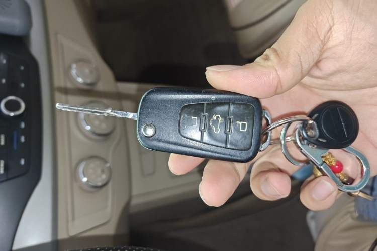 Used Roewe 350 2013 350S 1.5L Automatic Xunda Edition Vehicle Key