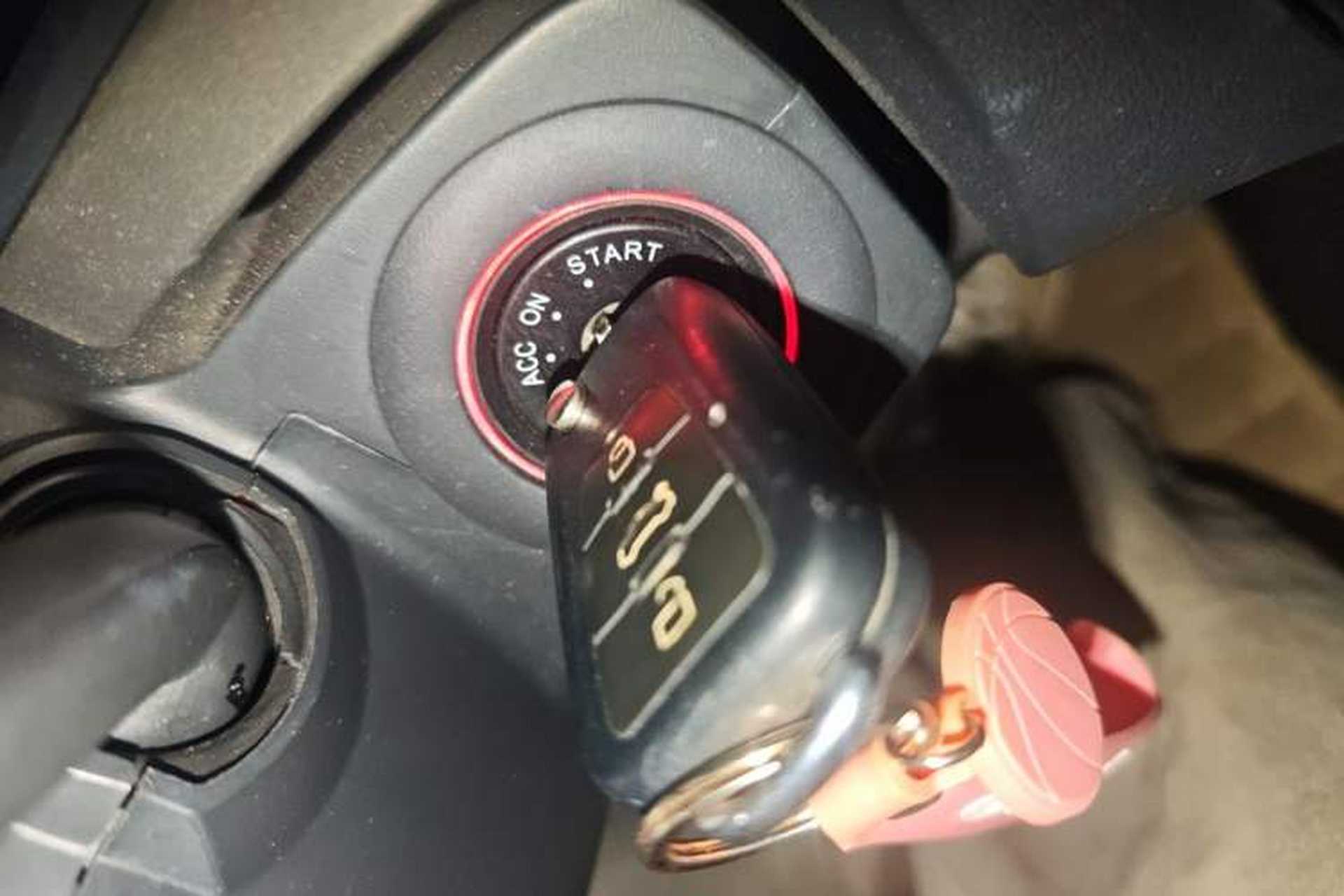 Used Roewe 350 2013 350S 1.5L Manual Xunchi Edition Vehicle Key