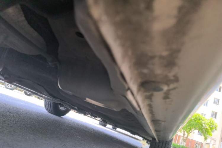 Used Roewe 350 2013 350C 1.5L Automatic Xunyue Edition Chassis Rear Right