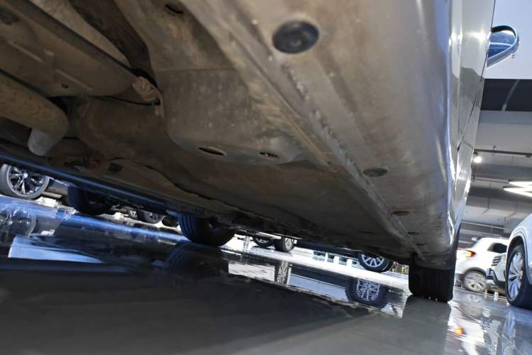 Used Roewe 350 2013 350S 1.5L Manual Xunchi Edition Chassis Rear Right
