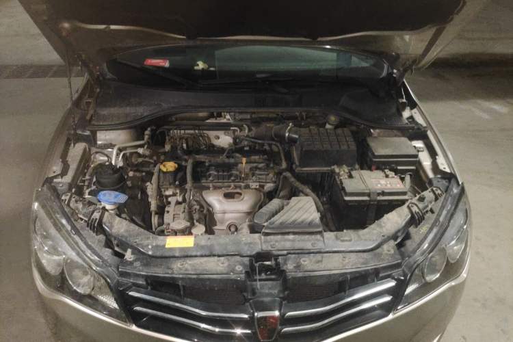 Used Roewe 350 2013 350C 1.5L Automatic Xunyue Edition Engine Bay