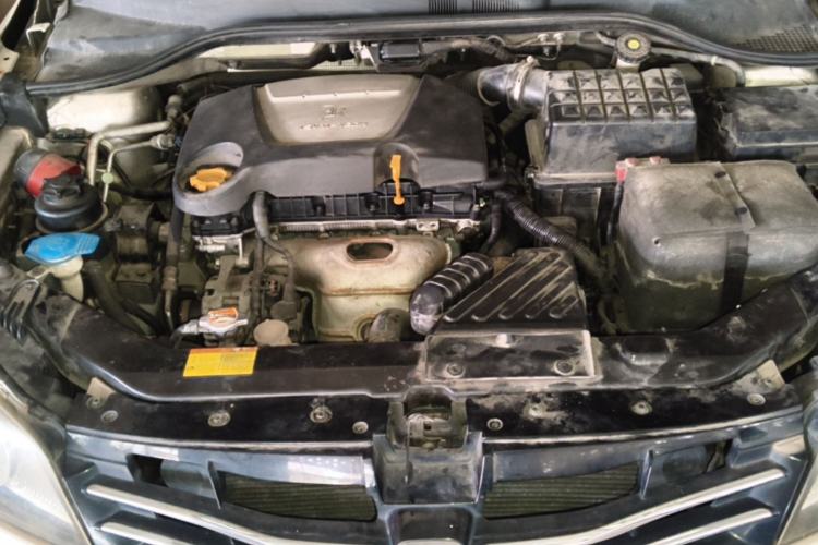 Used Roewe 350 2013 350S 1.5L Automatic Xunda Edition Engine Bay