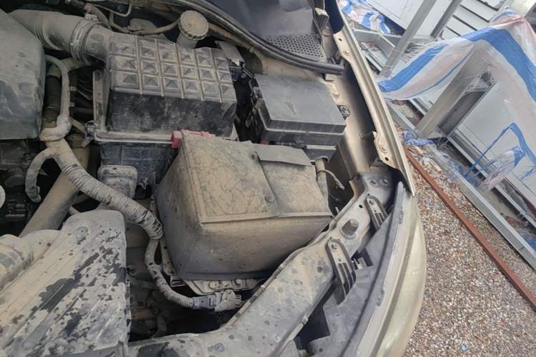 Used Roewe 350 2013 350C 1.5L Automatic Xunyue Edition Engine Bay Left