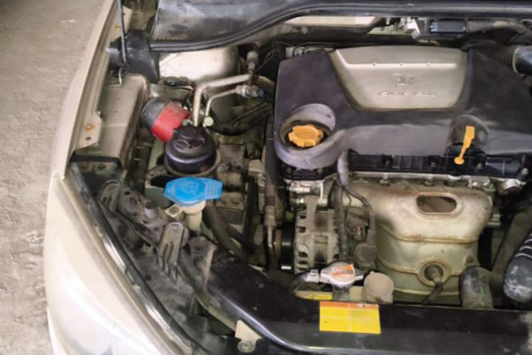 Used Roewe 350 2013 350S 1.5L Automatic Xunda Edition Engine Bay Right