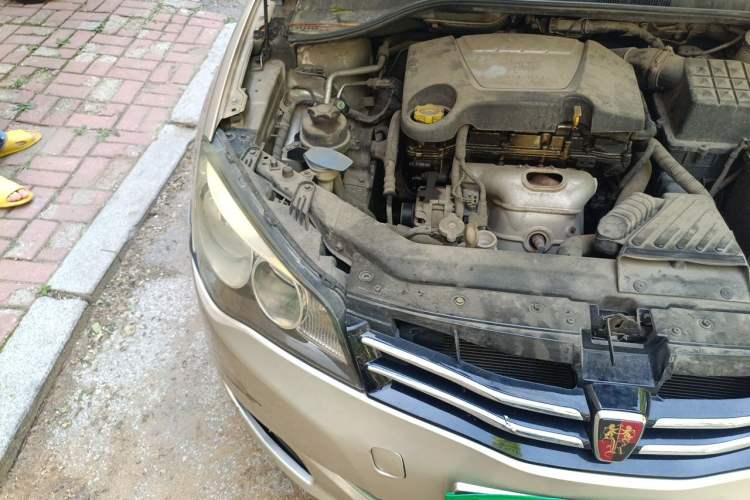 Used Roewe 350 2013 350S 1.5L Manual Xunchi Edition Engine Bay Right