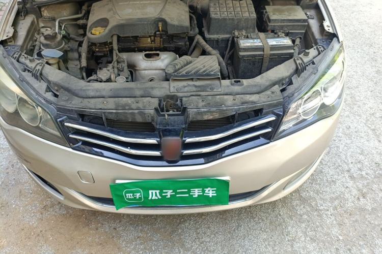 Used Roewe 350 2013 350S 1.5L Manual Xunchi Edition Engine Bay