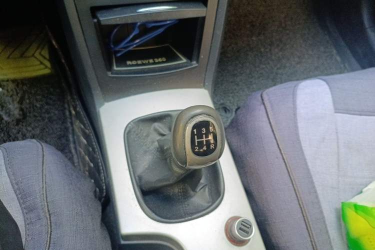 Used Roewe 350 2013 350S 1.5L Manual Xunchi Edition Gear Lever
