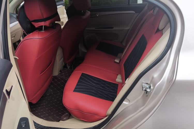 Used Roewe 350 2013 350S 1.5L Automatic Xunda Edition Left Rear Seat