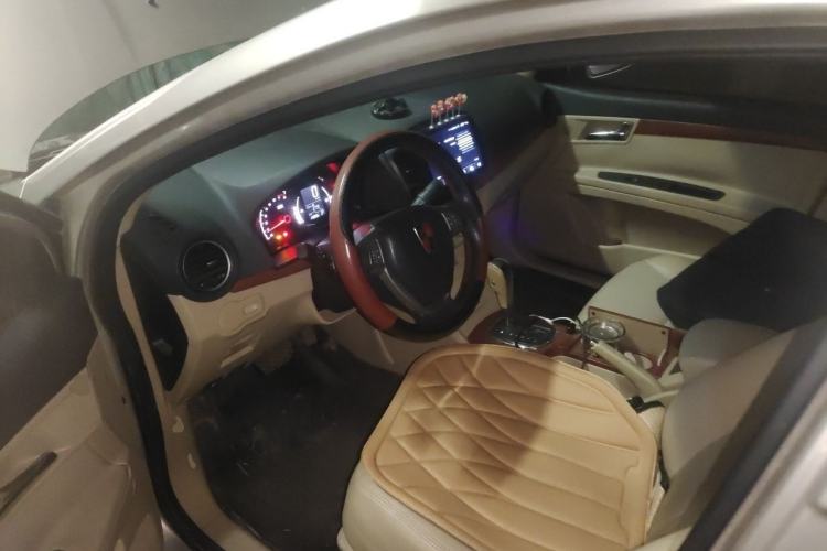 Used Roewe 350 2013 350C 1.5L Automatic Xunyue Edition Steering Wheel