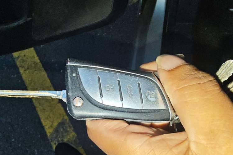 Used Roewe 350 2013 350S 1.5L Manual Xunchi Edition Vehicle Key