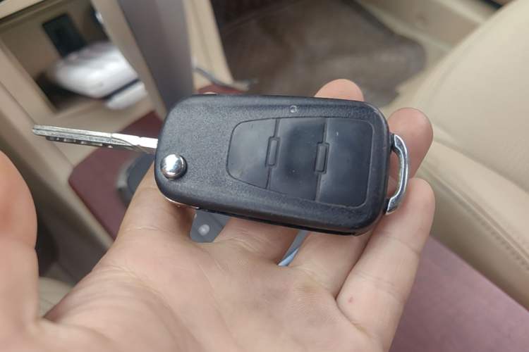 Used Roewe 350 2013 350C 1.5L Automatic Xunyue Edition Vehicle Key