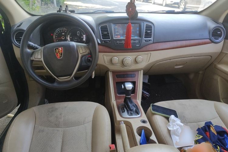 Used Roewe 350 2014 1.5L Automatic Xunyue Version Center Console