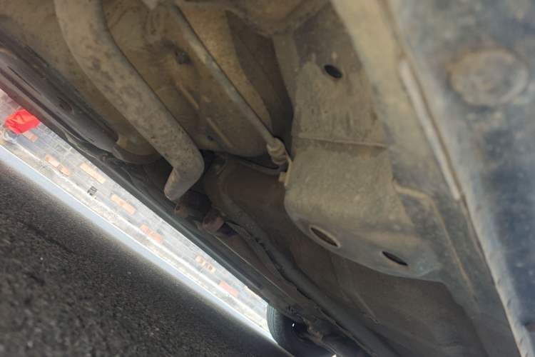 Used Roewe 350 2014 1.5L Manual Xunchi Edition Chassis Rear Right