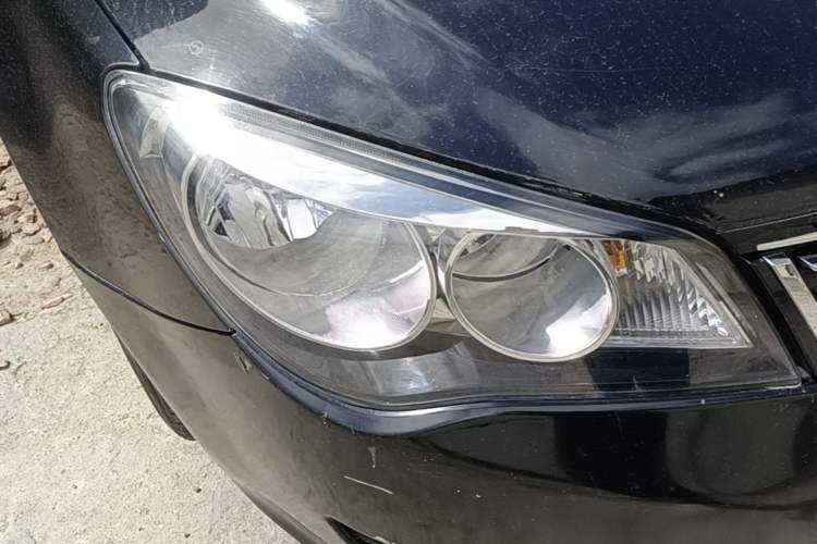 Used Roewe 350 2014 1.5L Automatic Xunda Edition Exterior 3