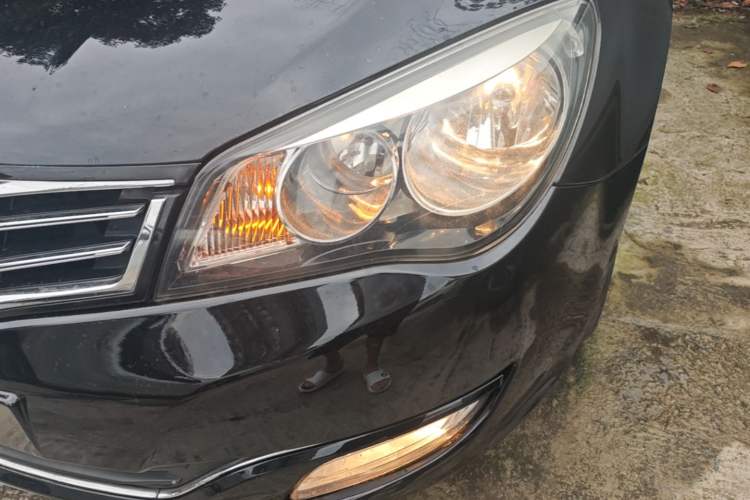 Used Roewe 350 2014 1.5L Automatic Xunyue Version Left Front Headlight