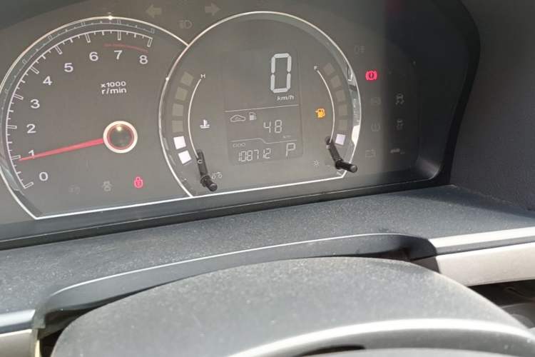 Used Roewe 350 2014 1.5L Automatic Xunda Edition Odometer Close Up