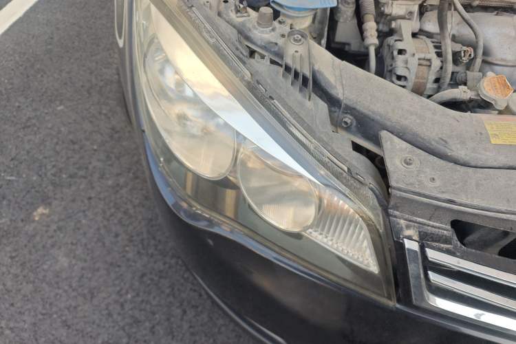 Used Roewe 350 2014 1.5L Manual Xunchi Edition Right Front Headlight