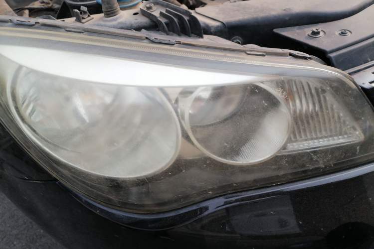 Used Roewe 350 2014 1.5L Automatic Xunyue Version Right Front Headlight