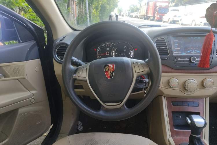 Used Roewe 350 2014 1.5L Automatic Xunyue Version Steering Wheel