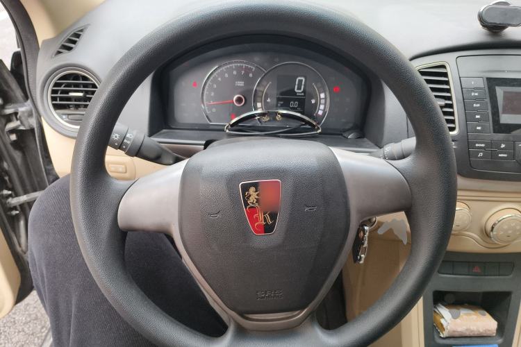 Used Roewe 350 2014 1.5L Manual Xunchi Edition Steering Wheel