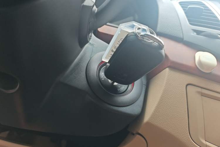 Used Roewe 350 2014 1.5L Automatic Xunyue Version Vehicle Key