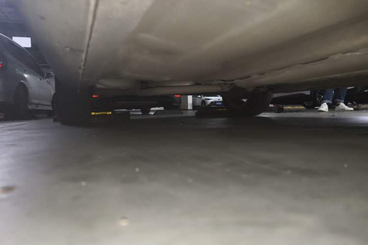 Used Roewe 350 2014 1.5L Manual Swift Edition Chassis Front Right