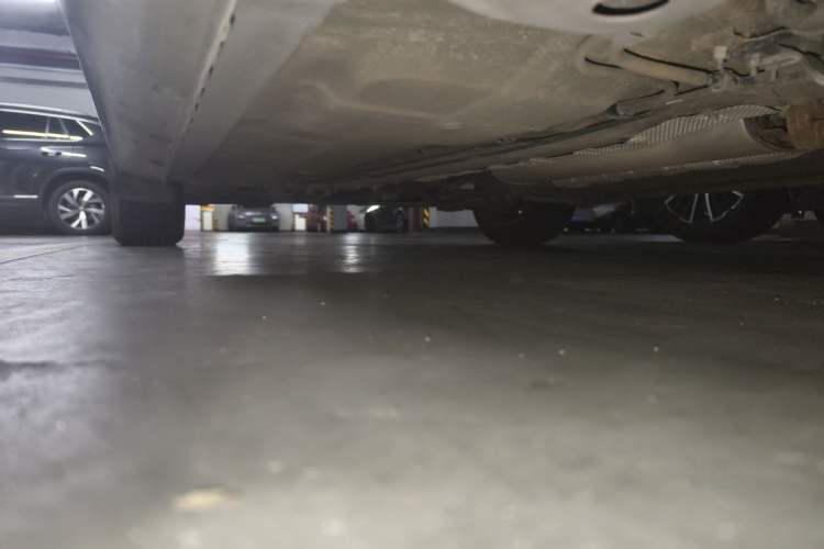 Used Roewe 350 2014 1.5L Manual Swift Edition Chassis Rear Left