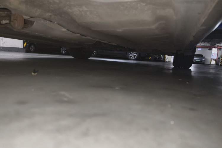 Used Roewe 350 2014 1.5L Manual Swift Edition Chassis Rear Right